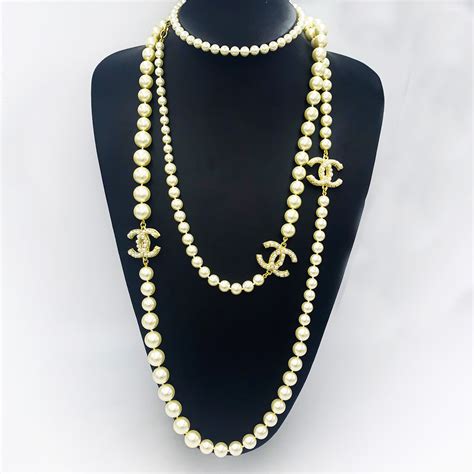 chanel long pearl necklace|Chanel pearl necklace retail price.